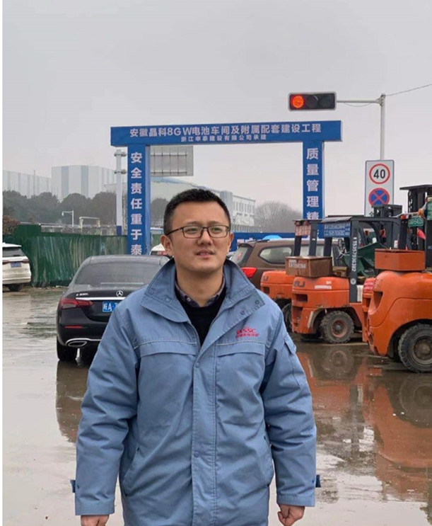 晶科现场勘验人员.jpg